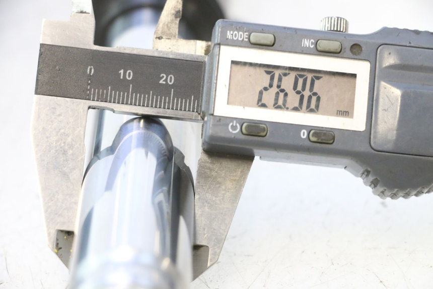 photo de FORKS LEG PEUGEOT KISBEE 4T 50 (2023 - 2026) - Component detail