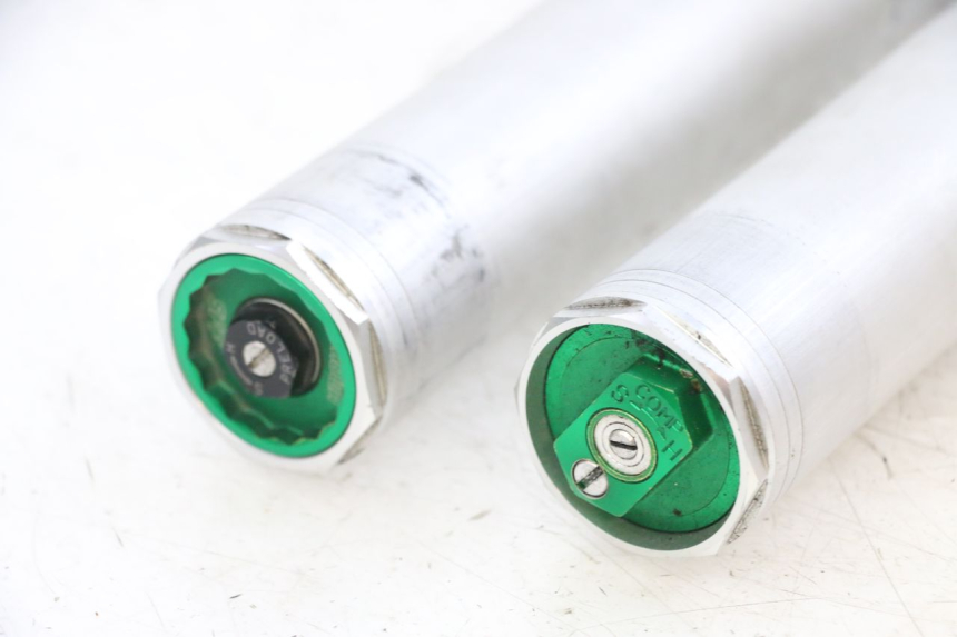 photo de FORKS LEG KAWASAKI KXF KX-F 250 (2017 - 2019) - Distinctive features