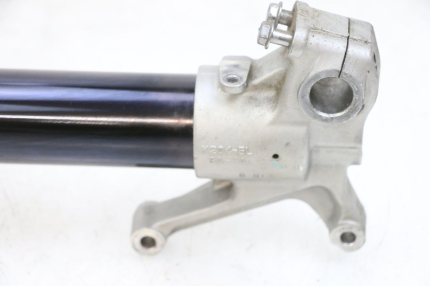 photo de FORKS LEG KAWASAKI KXF KX-F 250 (2017 - 2019) - Alternative perspective