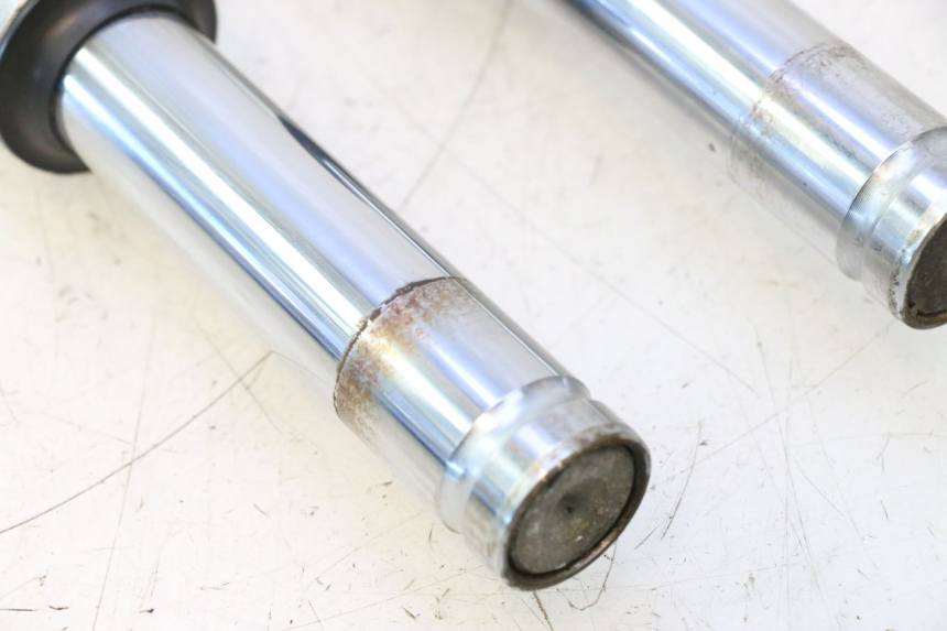 photo de FORKS LEG PIAGGIO LIBERTY IGET 4T 50 (2021 - 2025) - Technical close-up