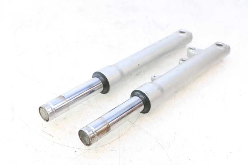 photo de FORKS LEG PIAGGIO LIBERTY IGET 4T 50 (2021 - 2025) - Surface and material condition