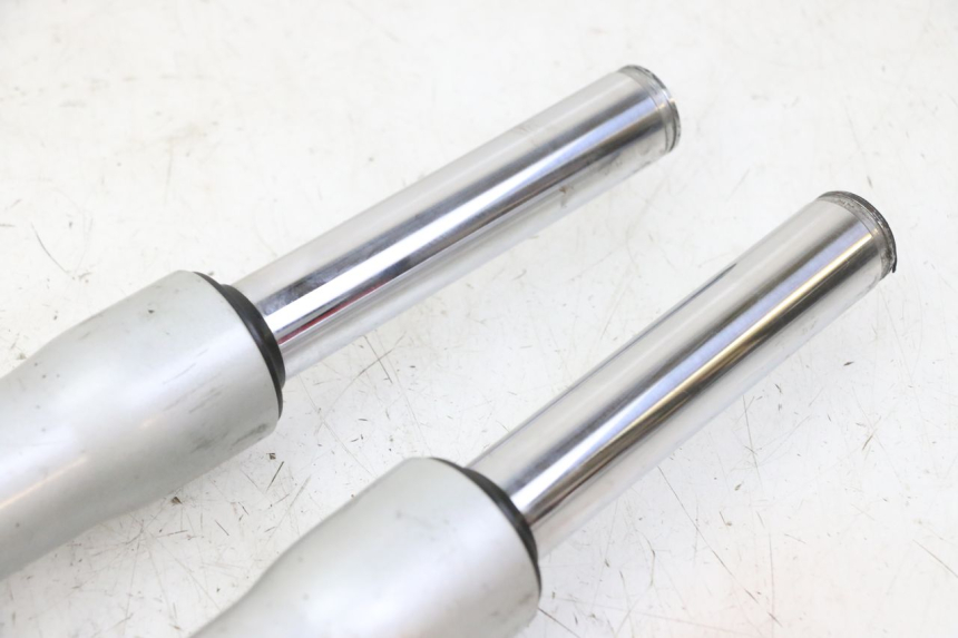 photo de FORKS LEG PIAGGIO LIBERTY 125 (1998 - 2008) - Alternative perspective