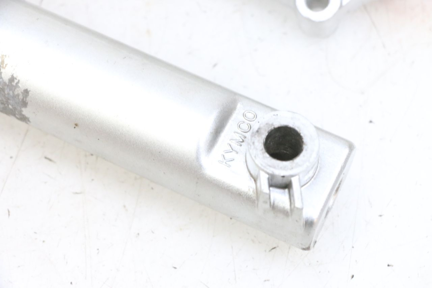photo de FORKS LEG KYMCO LIKE 125 (2009 - 2016) - Distinctive features