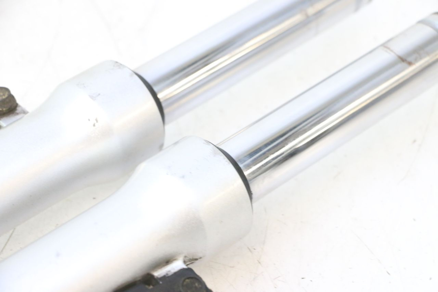 photo de FORKS LEG KYMCO LIKE 125 (2009 - 2016) - Additional view of the item