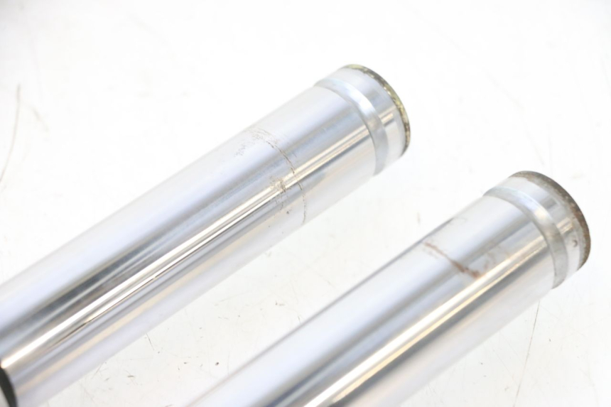 photo de FORKS LEG KYMCO LIKE 125 (2009 - 2016) - Distinctive features