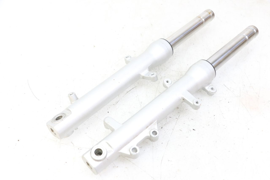 photo de FORKS LEG LONGJIA SHARPY 125 (2020 - 2024) - Main view