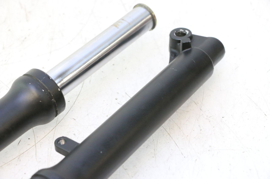 photo de FORKS LEG JM MOTORS OLDIES 4T 50 (2020 - 2026) - High-resolution close-up