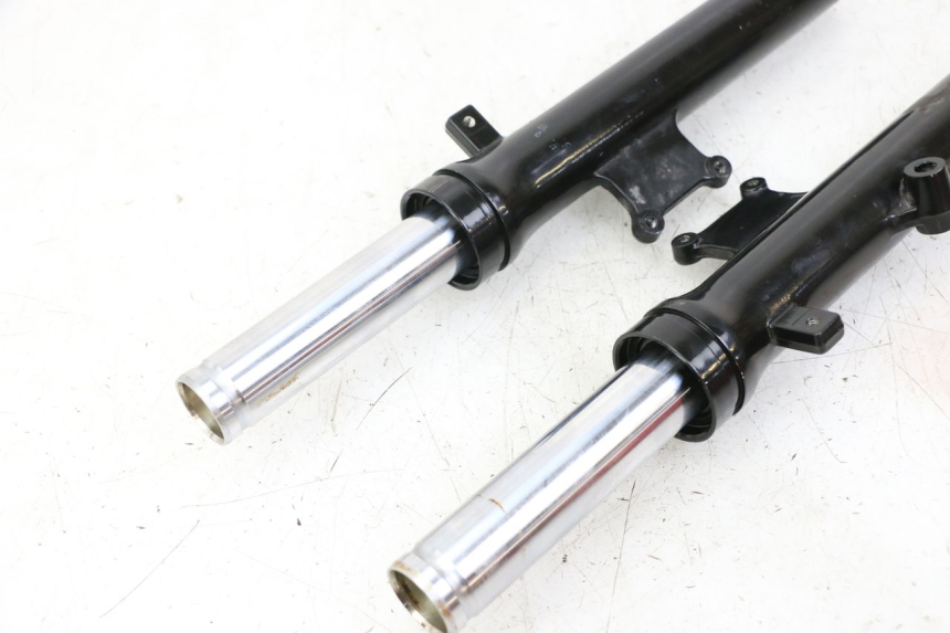 photo de FORK TUBE SYM ORBIT 2 4T 50 (2008 - 2017) - Zoom on usage condition