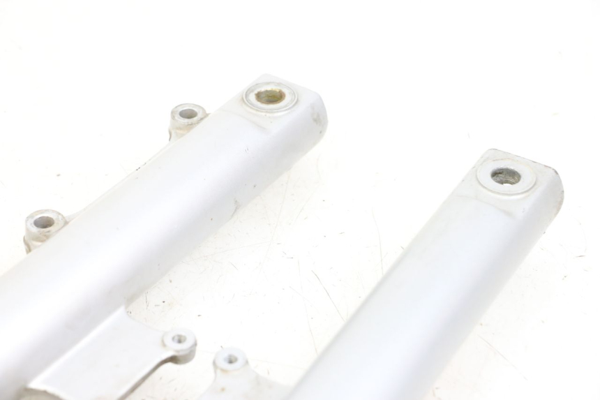 photo de Fork tube SYM ORBIT 50 (2008 - 2010) - Fixing points details