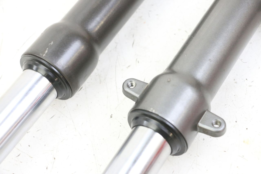 photo de FORKS LEG LIGIER PULSE 3 1 (2014 - 2020) - Surface and material condition