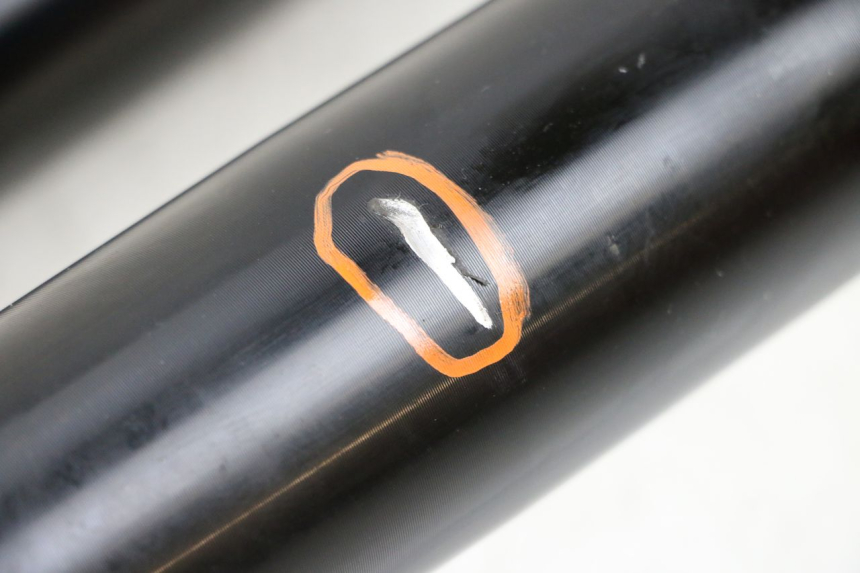 photo de FORKS LEG BMW R GS 1250 (2021 - 2024) - Distinctive features