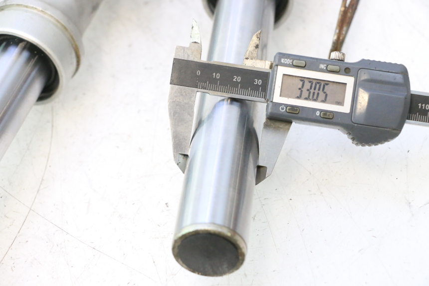 photo de FORKS LEG YIYING RETRO 125 (2008 - 2018) - Markings and original references