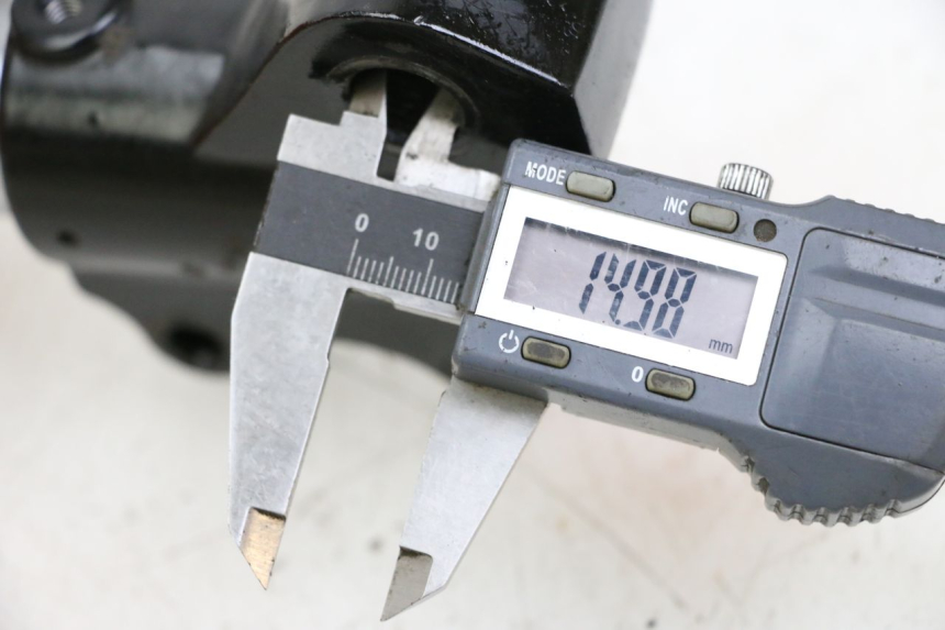 photo de FORKS LEG APOLLO RFZ 125 - Component detail