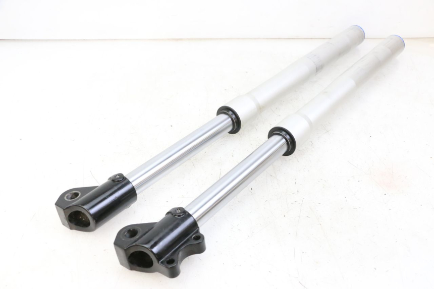 photo de FORKS LEG APOLLO RFZ 125 - Component zoom