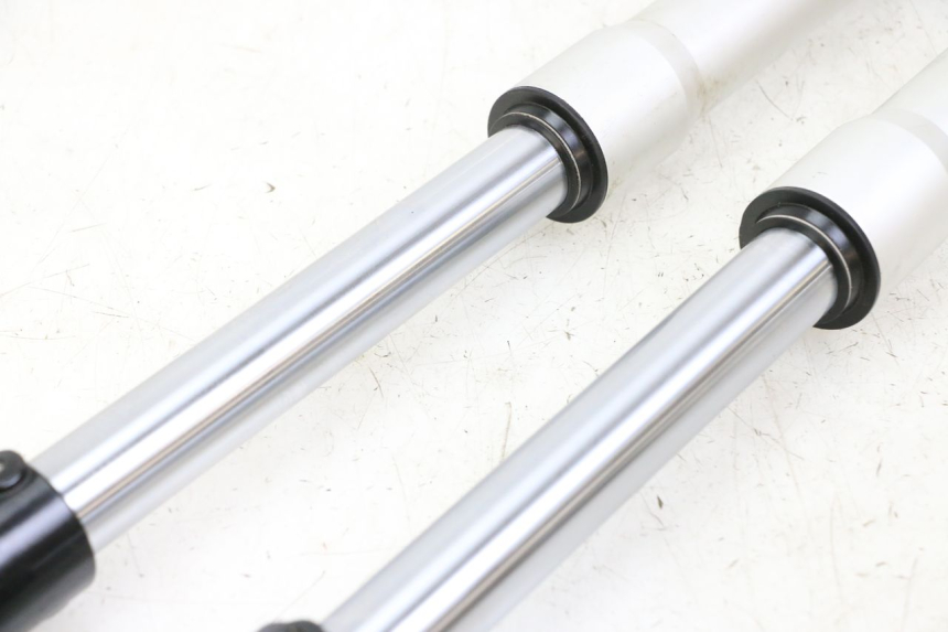 photo de FORKS LEG APOLLO RFZ 125 - Supplementary product photo