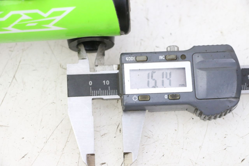 photo de FORKS LEG APOLLO RFZ 125 - Component detail