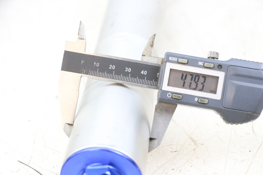 photo de FORKS LEG APOLLO RFZ 140 - Zoom on usage condition