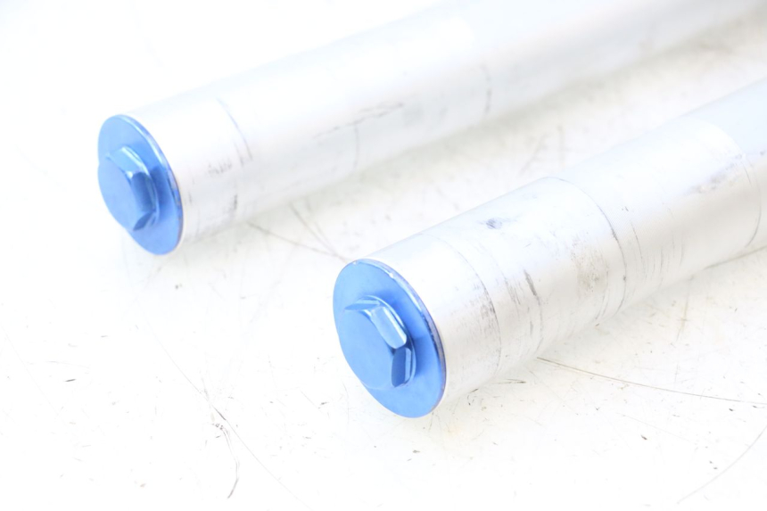 photo de FORKS LEG APOLLO RFZ 140 - Detailed visual inspection