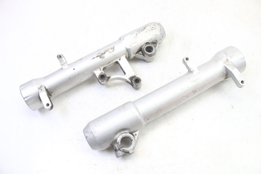 photo de FORKS LEG PEUGEOT SATELIS 250 (2006 - 2012) - Zoom on usage condition