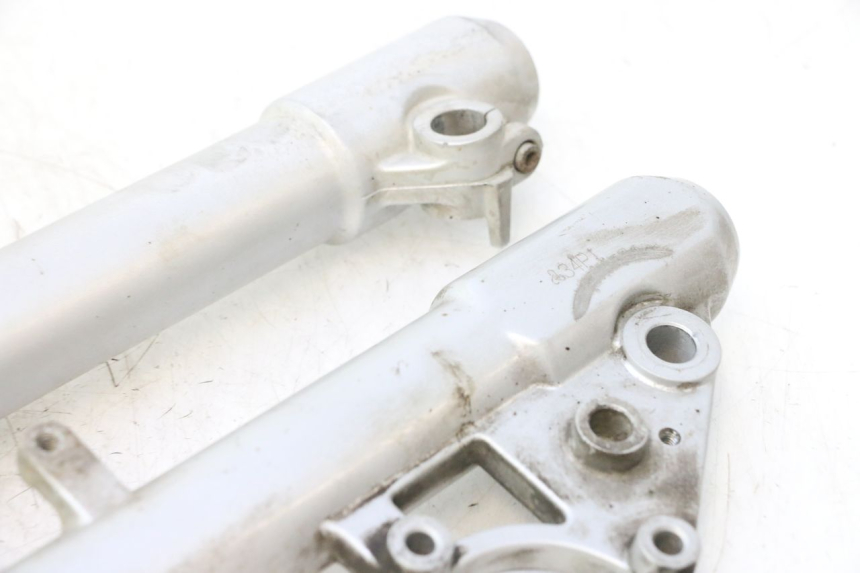 photo de FORKS LEG PEUGEOT SATELIS 125 (2013 - 2018) - Markings and original references