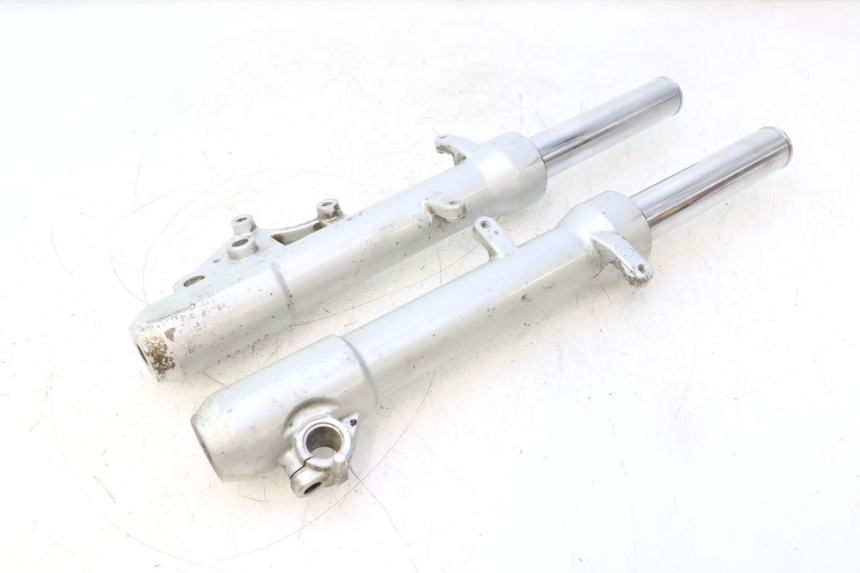 photo de FORKS LEG PEUGEOT SATELIS 125 (2013 - 2018) - Additional view of the item