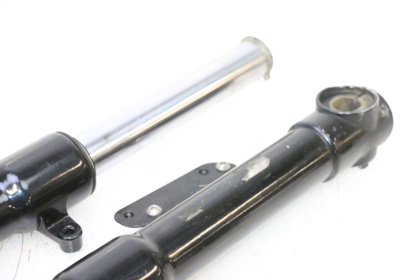 photo de FORKS LEG APRILIA SR MOTARD 50 (2012 - 2018) - Component zoom
