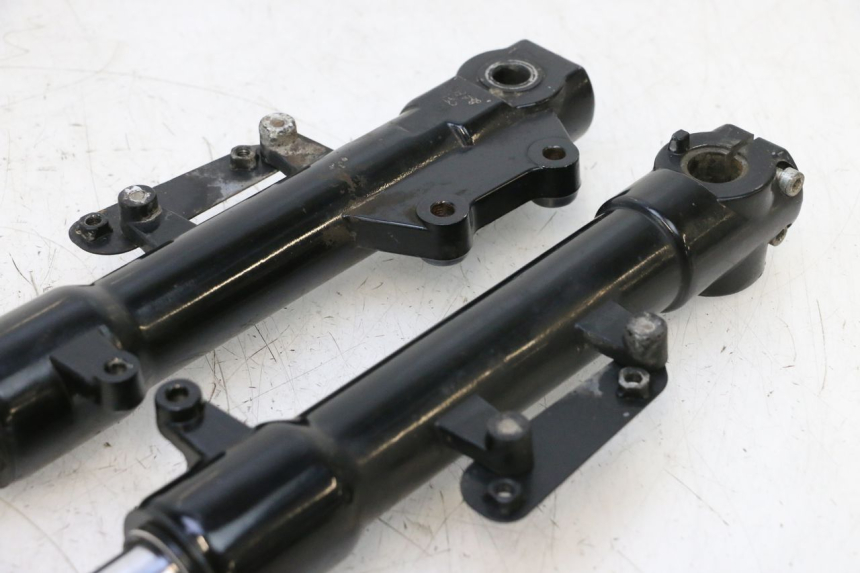 photo de FORKS LEG APRILIA SR MOTARD 50 (2012 - 2018) - Alternative perspective