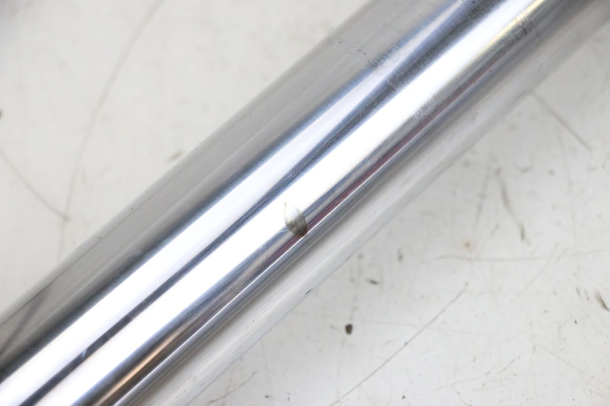 photo de FORKS LEG YAMAHA TDM ABS 900 (2002 - 2014) - Technical close-up