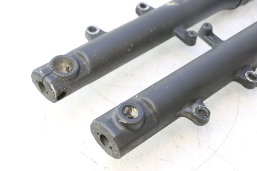 photo de FORKS LEG YAMAHA TDM ABS 900 (2002 - 2014) - Additional view of the item