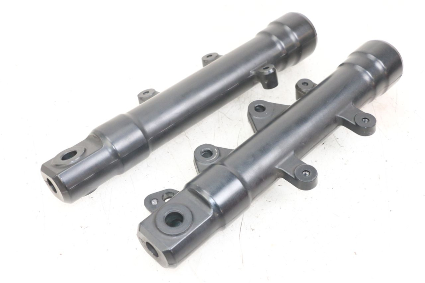 photo de FORK TUBE YAMAHA XMAX X-MAX ABS 125 (2017 - 2020) - Main view