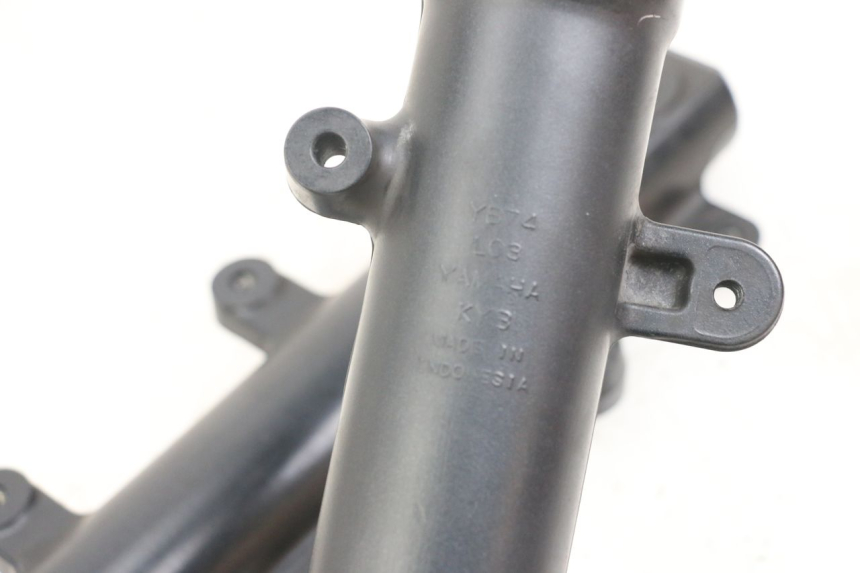 photo de FORK TUBE YAMAHA XMAX X-MAX ABS 125 (2017 - 2020) - Alternative perspective
