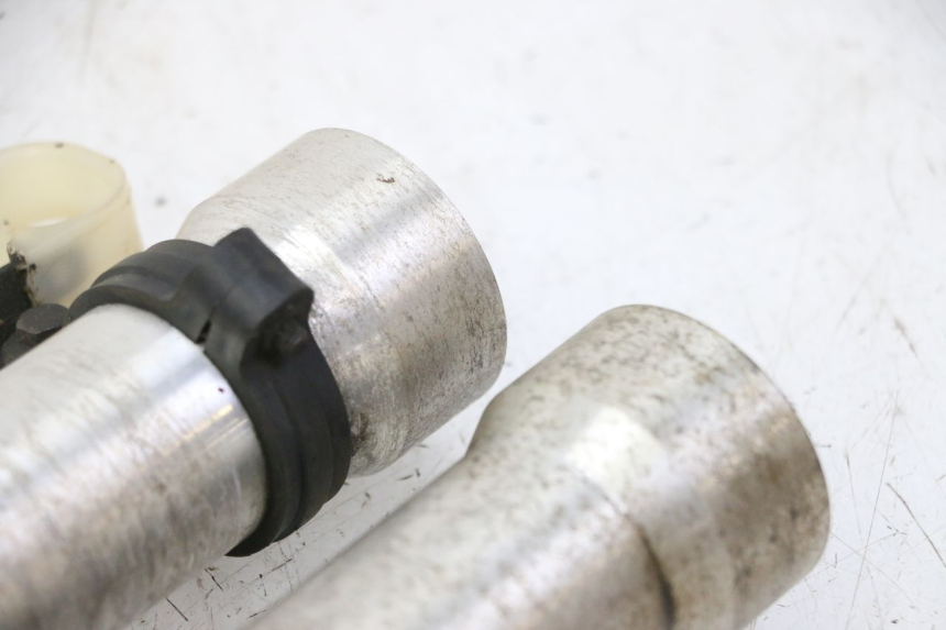 photo de FORKS LEG HONDA X8R 50 (1998 - 2003) - Surface and material condition