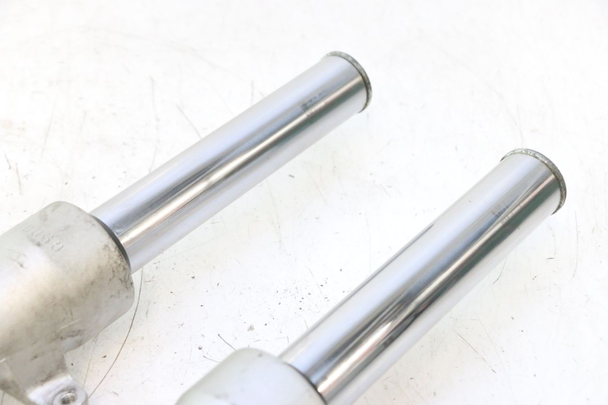 photo de FORKS LEG PIAGGIO X9 EVOLUTION 125 (2003 - 2007) - Technical close-up