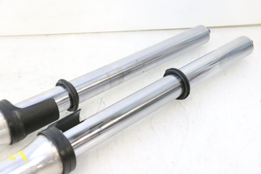 photo de FORKS LEG YAMAHA XJR 1300 (1998 - 2002) - Alternative perspective