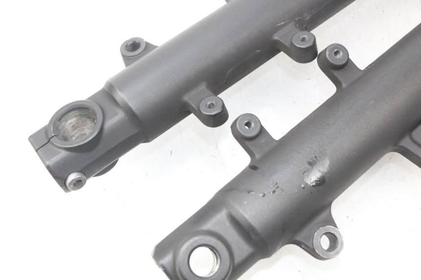 photo de FORKS LEG YAMAHA XP T-MAX TMAX 500 (2008 - 2012) - High-resolution close-up