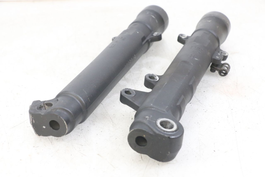 photo de FORK TUBE YAMAHA XT X 660 (2004 - 2016) - Component detail