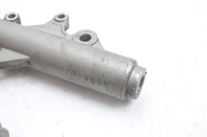 photo de FORKS LEG YAMAHA YP MAJESTY 125 (1998 - 2001) - Product overview