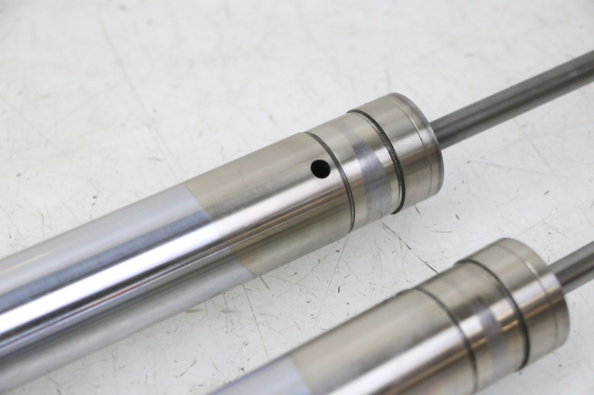 photo de Fork tube YAMAHA YZ 85 (2002 - 2018) - Distinctive features