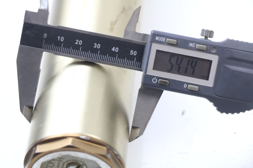 photo de FORKS LEG YAMAHA YZF YZ-F 450 (2018 - 2021) - Zoom on usage condition