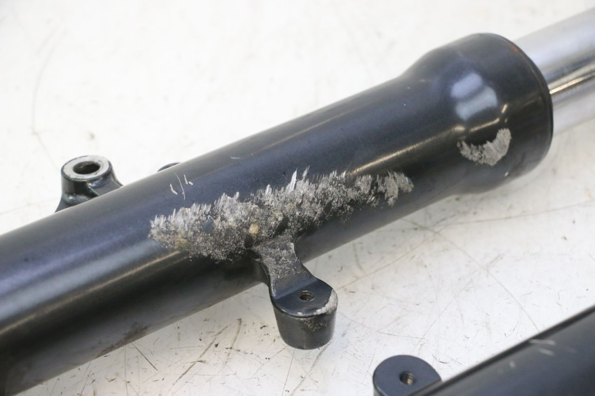 photo de FORKS LEG KAWASAKI ZX-6R ZX6R 600 (2000 - 2002) - Supplementary product photo