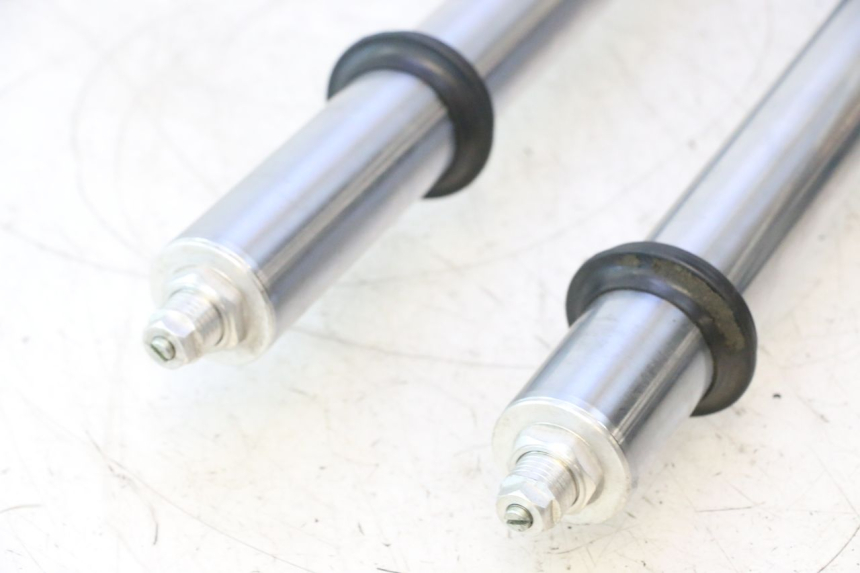 photo de FORKS LEG KAWASAKI ZZR 600 (1995 - 2004) - Markings and original references