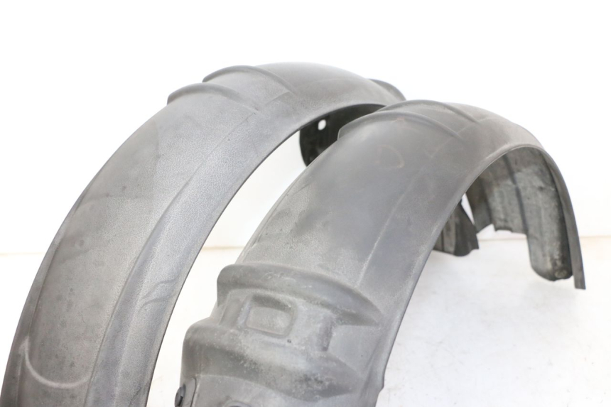 photo de REAR FENDER QUADRO 4 4D 350 (2015 - 2018) - Markings and original references