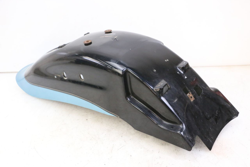 photo de REAR FENDER APRILIA CLASSIC 125 (1995 - 2001) - Fixing points details