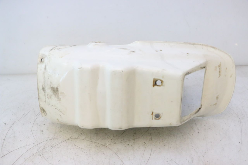 photo de REAR FENDER SUZUKI DR S 600 (1985 - 1989) - Fixing points details