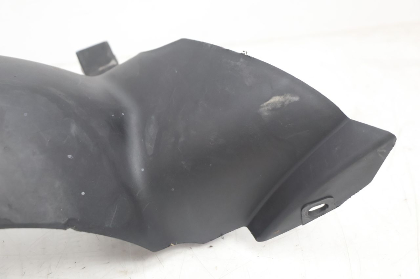 photo de REAR FENDER PEUGEOT LUDIX ONE 50 (2004 - 2006) - Fixing points details