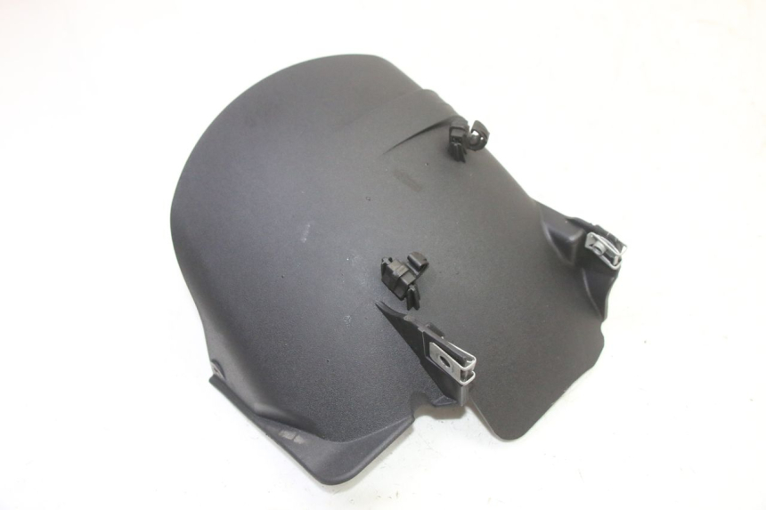 photo de REAR FENDER PIAGGIO MP3 HPE 310 (2024 - 2025) - Component detail