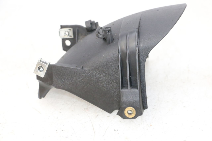 photo de REAR FENDER PIAGGIO MP3 HPE 300 (2019 - 2026) - Technical close-up