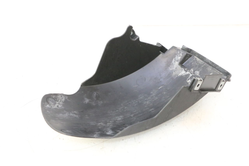 photo de REAR FENDER PIAGGIO MP3 HPE 530 (2022 - 2026) - Zoom on usage condition