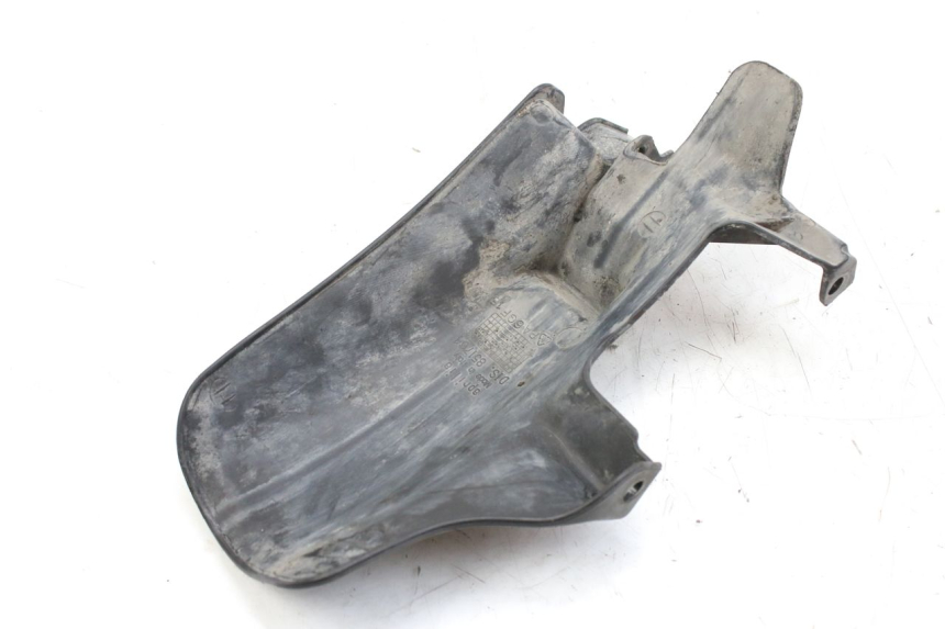 photo de REAR MUDGUARD APRILIA SCARABEO 100 (2003 - 2012) - Technical close-up