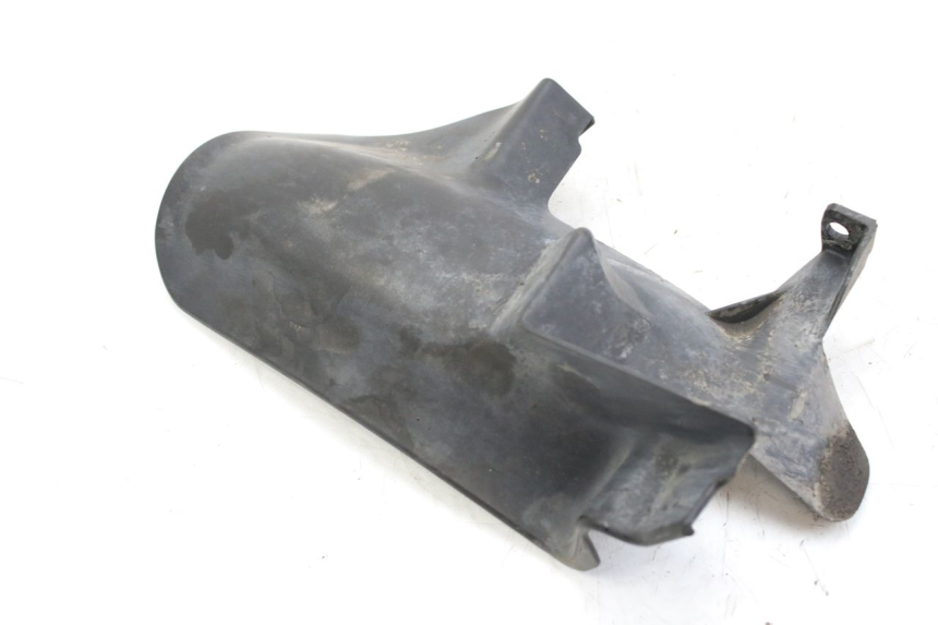 photo de REAR MUDGUARD APRILIA SCARABEO 100 (2003 - 2012) - Fixing points details